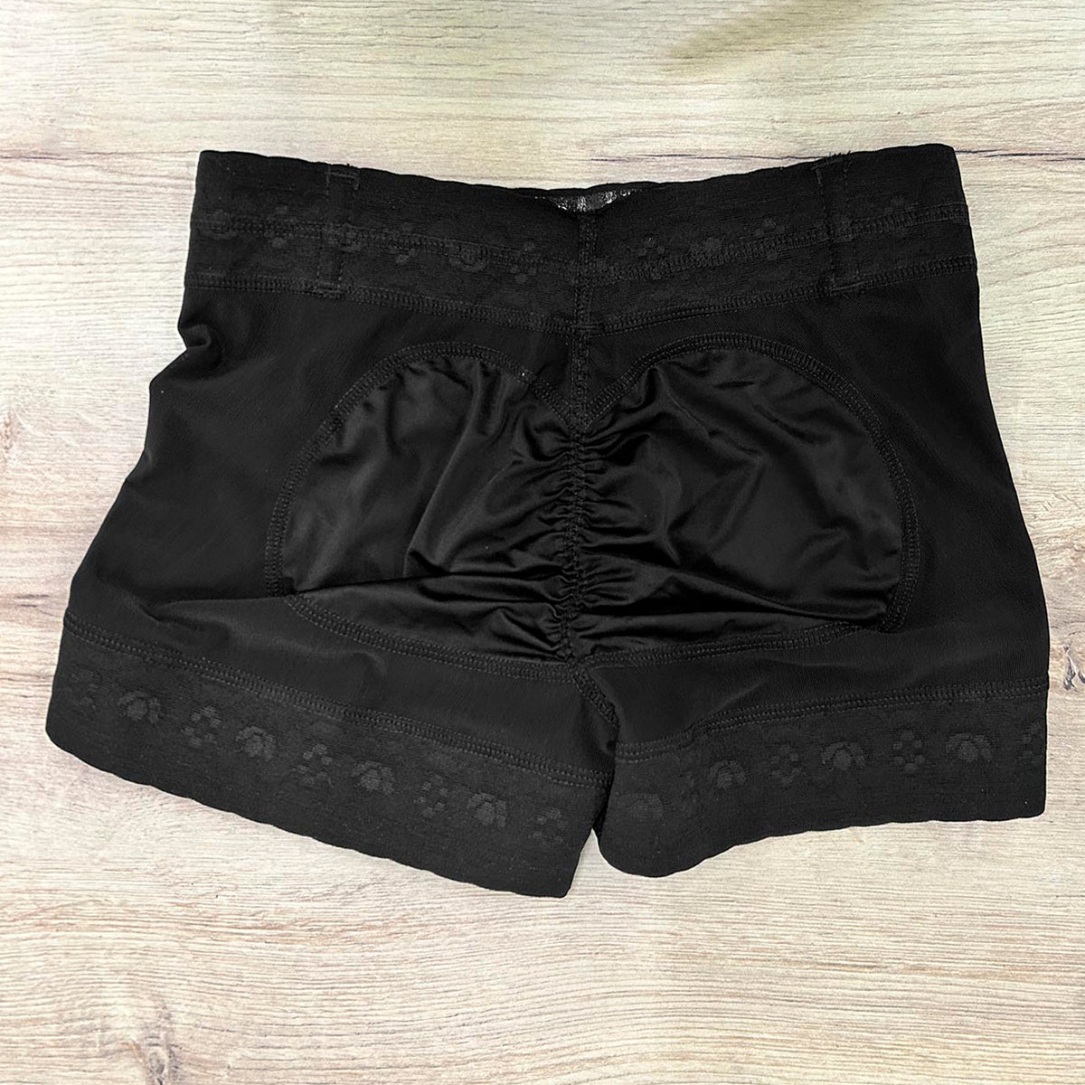 Short Faja Levanta Cola Cachetero – Moldea, Realza y Atrae Miradas